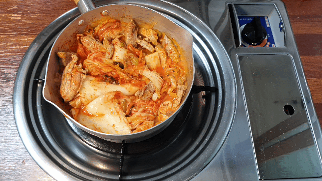 대구총각의 김치찌개 끓이묵기 (데이터 주의 gif많음) | 인스티즈