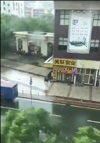 역대급 태풍 상륙한 홍콩 | 인스티즈