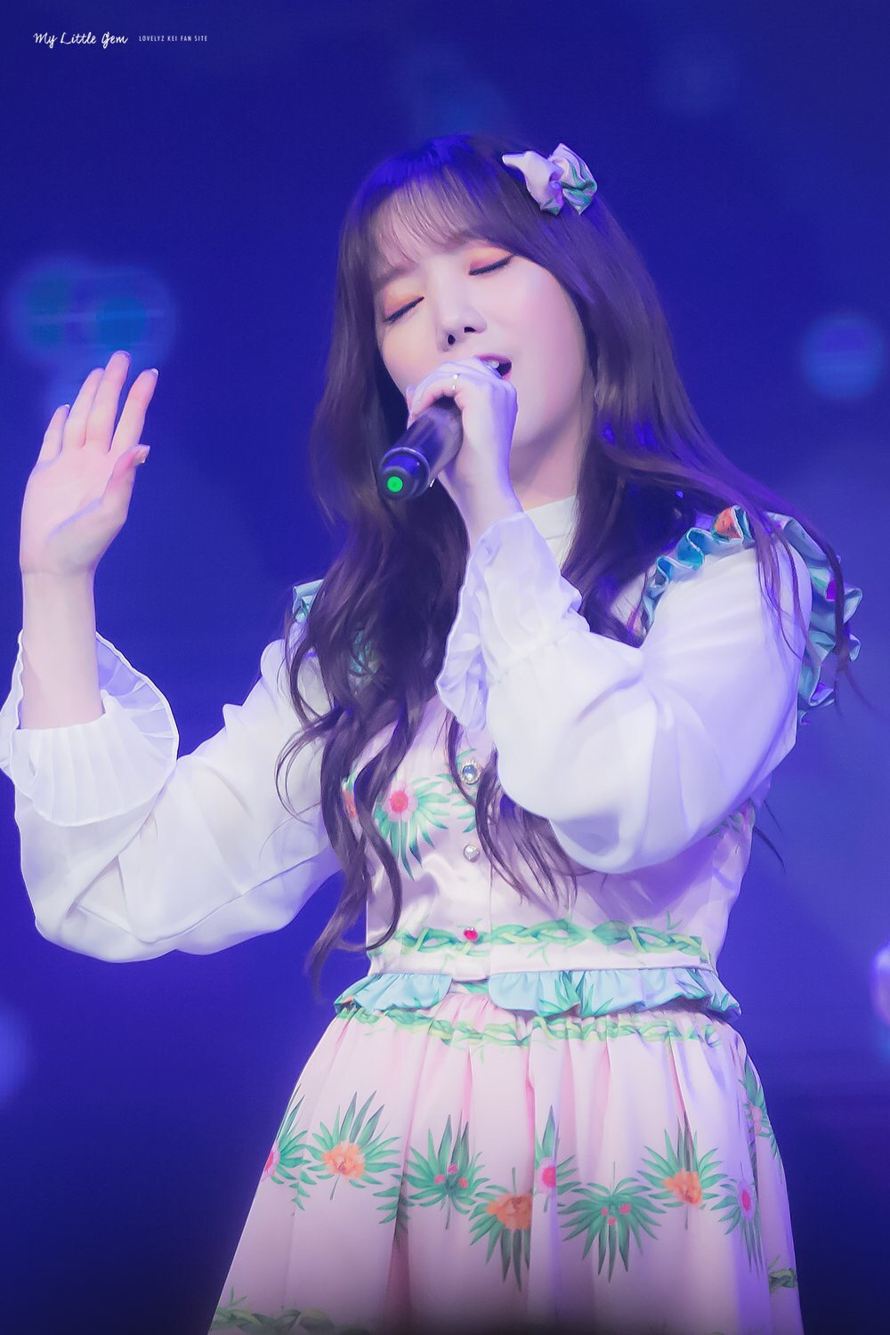 [러블리즈] 밥도 먹고 난로가에 앉으니 자연스레 졸음이 쏟아져서 케이 | 인스티즈