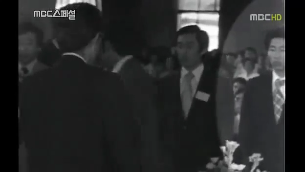 사실은 기득권이였던 노 전 대통령님의 인생이 변화되어 온 과정 | 인스티즈