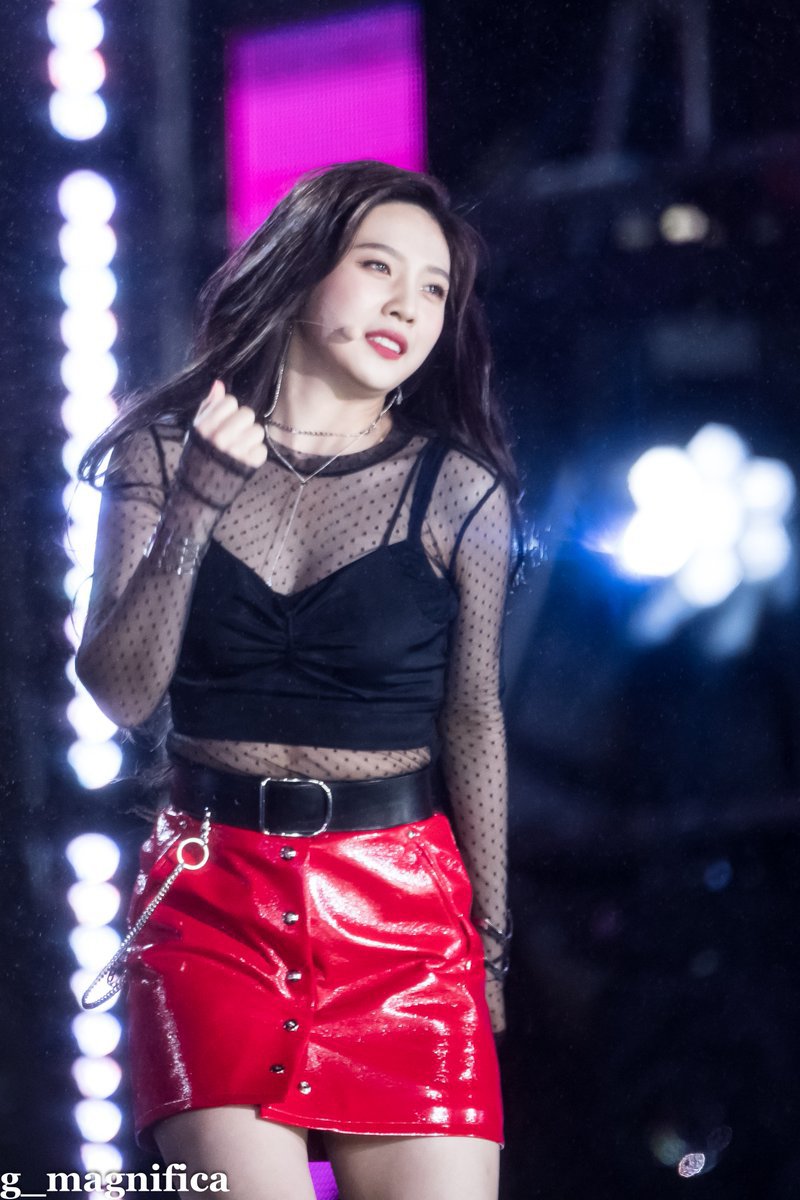 레드벨벳의 큐티섹시갓 둥둥이 조이.jpg | 인스티즈