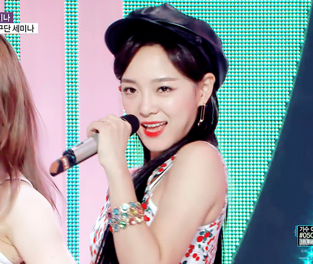 오늘 음악중심 김세정.gif | 인스티즈
