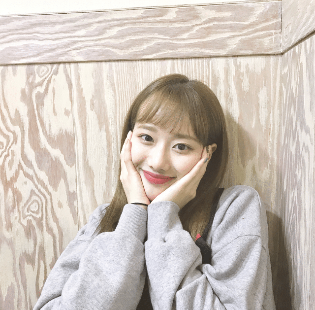 종종 닮았다고 말나왔던 여자아이돌 투샷.jpg | 인스티즈