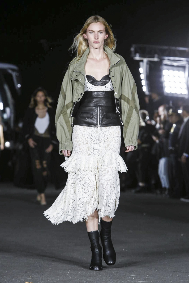 알렉산더 왕 2018 S/S 컬렉션 | 인스티즈