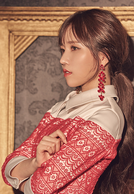 너무 커서 상처까지 났다는 러블리즈 귀걸이 크기.jpgif | 인스티즈
