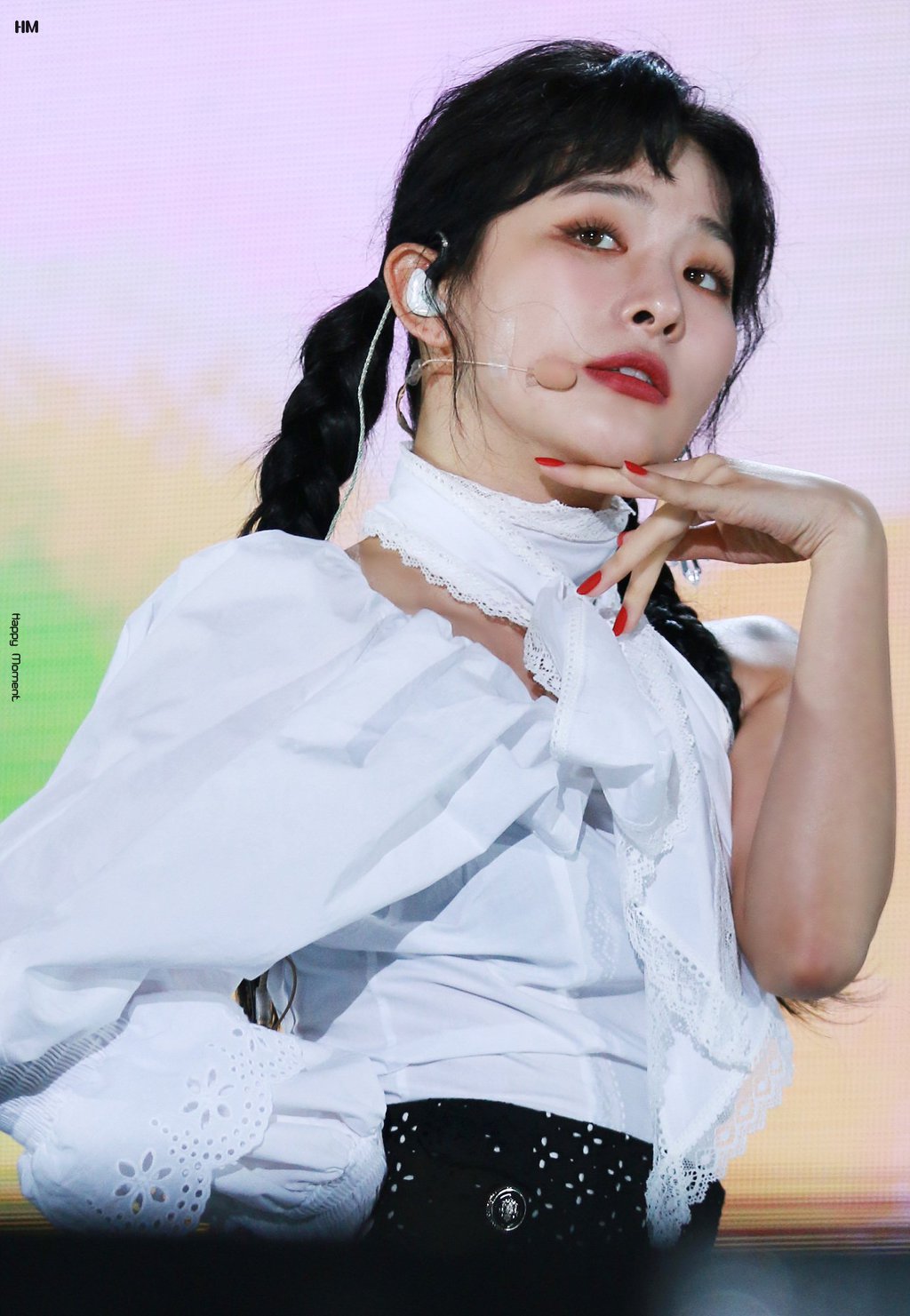 묶은 머리가 잘어울리는 슬기.jpgif | 인스티즈
