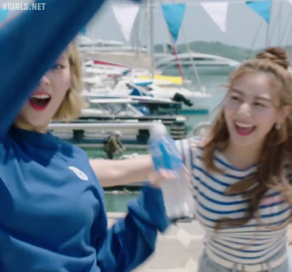 광고에서도 빛나는 트와이스 지효 클라스ㄷㄷㄷ.gif | 인스티즈