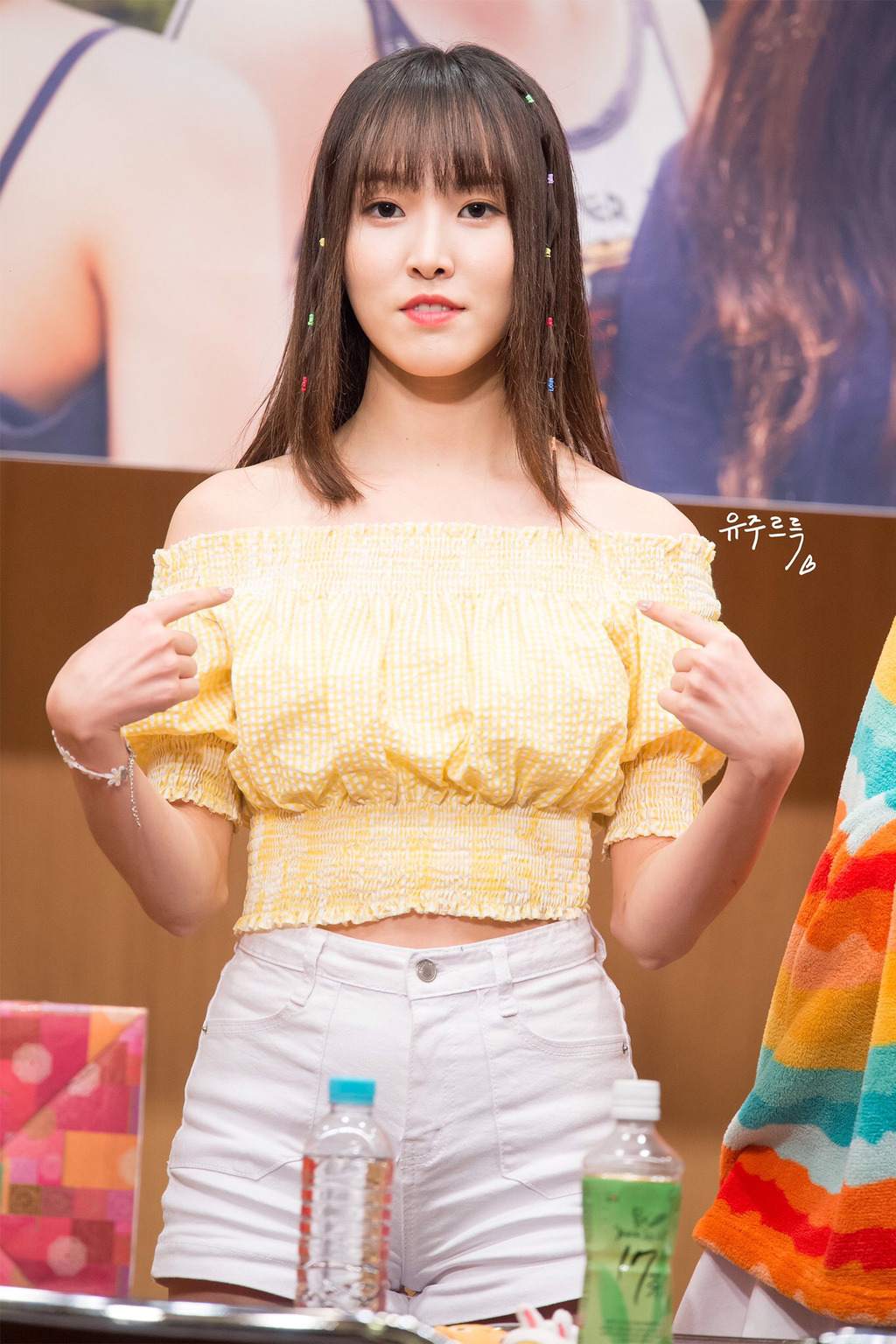 [여자친구] 네이버페이로 물건을 사려는데 돈만 빠져나가고 주문처리가 되지 않아 불쾌함이 가득해서 유주 | 인스티즈