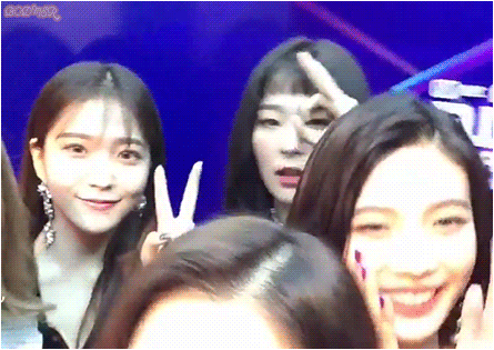 레드벨벳 단체 앵글.gif | 인스티즈