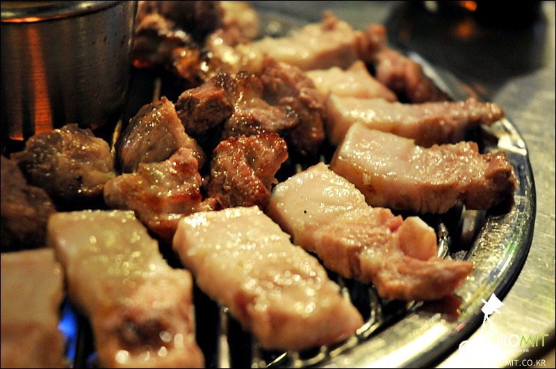 치아 사이에 끼면 더 짜증나는 것은?? | 인스티즈